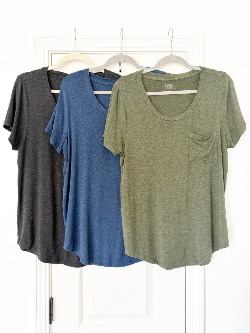 L • market & spruce Scoop Neck Pocket Tee bundle Olive, Blue & Charcoal